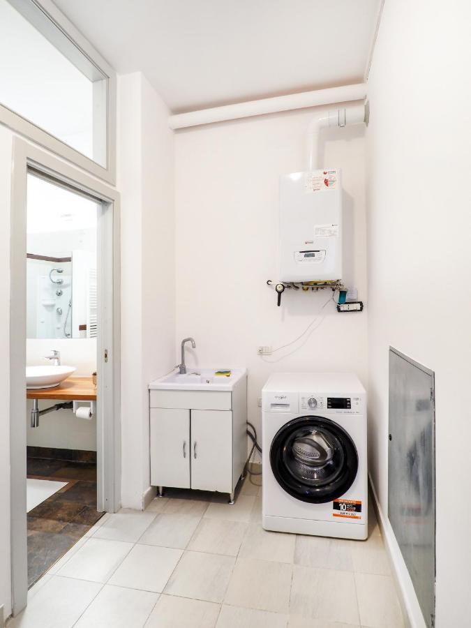 Rosa Bianca - 5 Minuti Dal Centro Con Giardino E Parcheggio Privato Apartment